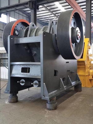 มืออาชีพ Jaw Crusher ขายร้อนในราคาที่แข่งขัน