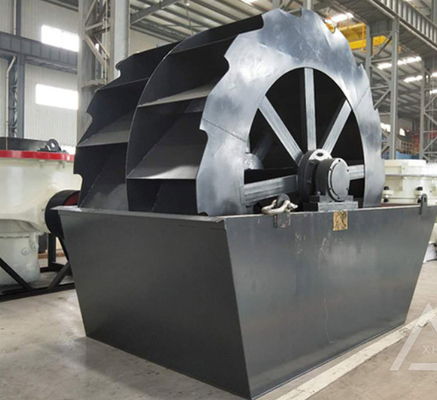 เครื่องสั่นหน้าจอล้อ 7.5kw 180 TPH เครื่องซักผ้าทรายเกลียวทอง