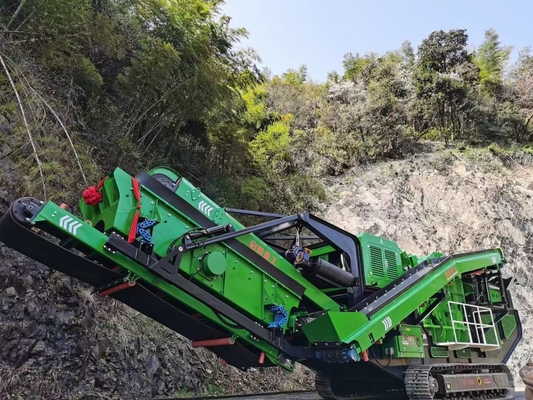 279Kw 230 t/h โรงโม่และคัดแยกเหมืองแร่แบบพกพา Jaw Rock Crusher