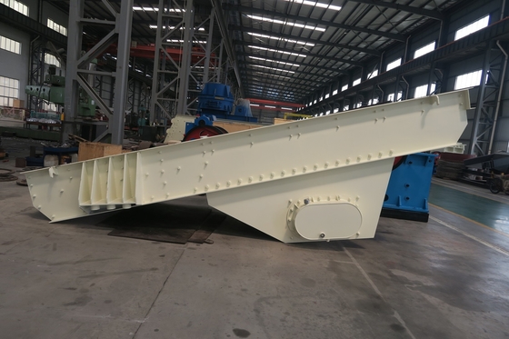 เครื่องป้อนถ่านหินแบบสั่นของเหมืองหิน ZSW 1142 สำหรับโรงงานรวม