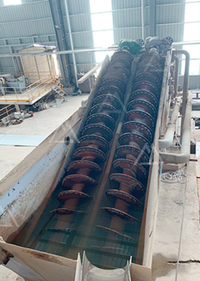 250 TPH 2*15Kw เครื่องสั่นหน้าจอการกู้คืนทรายละเอียดและ Dewatering