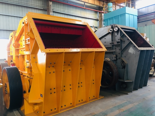 Mobile PF1320 Impact Crusher Machine 315Kw Rocks Stone Processing Machinery
