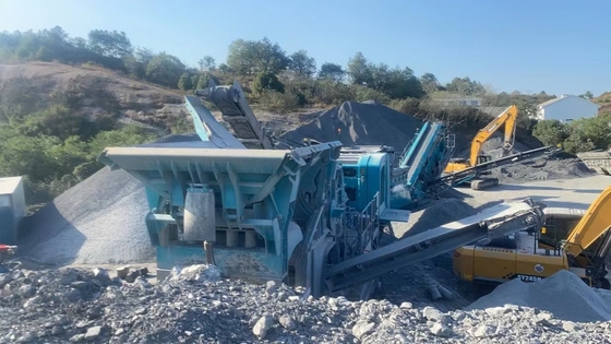 500 TPH Used Mobile Crusher 550SR Track Mounted เครื่องบดหินมือสองผลิตในปี 2020